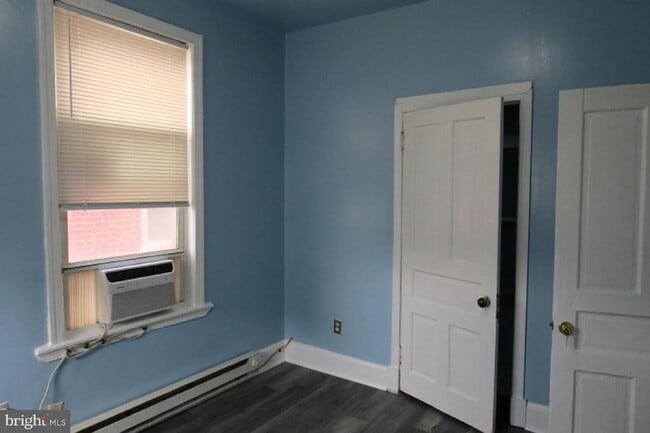 Photo - 3545 10th St NW