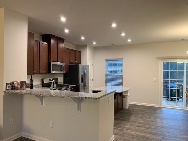 Photo - 392 Amber Acorn Ave