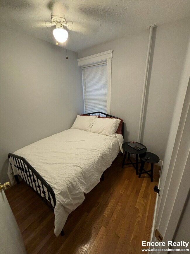 Photo - 27 Orkney Rd