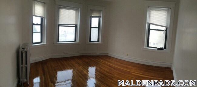 Photo - 17-19 Washington St. Unidad 404