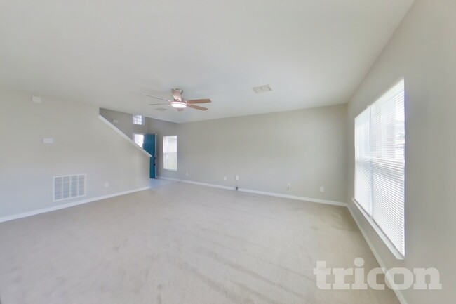 Photo - 1708 Portcastle Cir