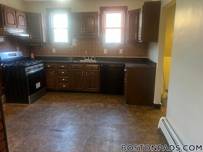 Photo - 225A Walnut Ave Unit 3