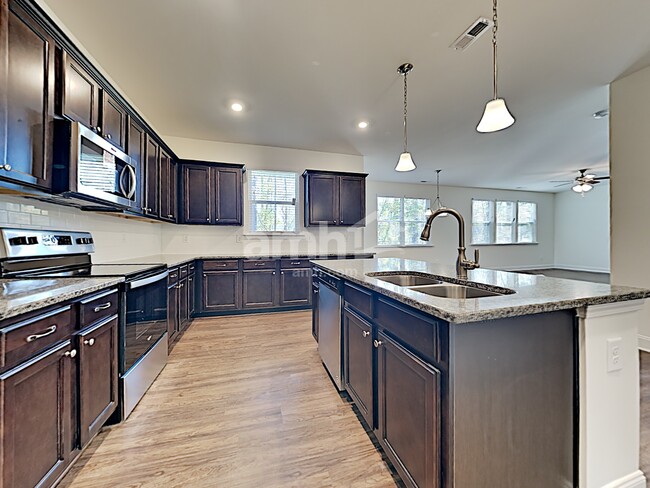 Photo - 3069 Day Flower Dr