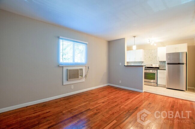 Photo - 767 Greenwood Ave NE Unit 1
