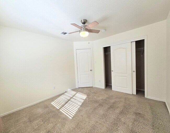 Photo - 3639 Bennington Way