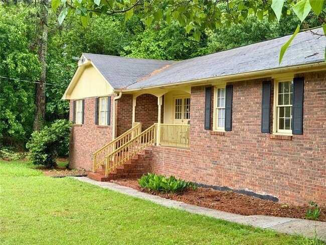 Photo - 665 Arnold Rd