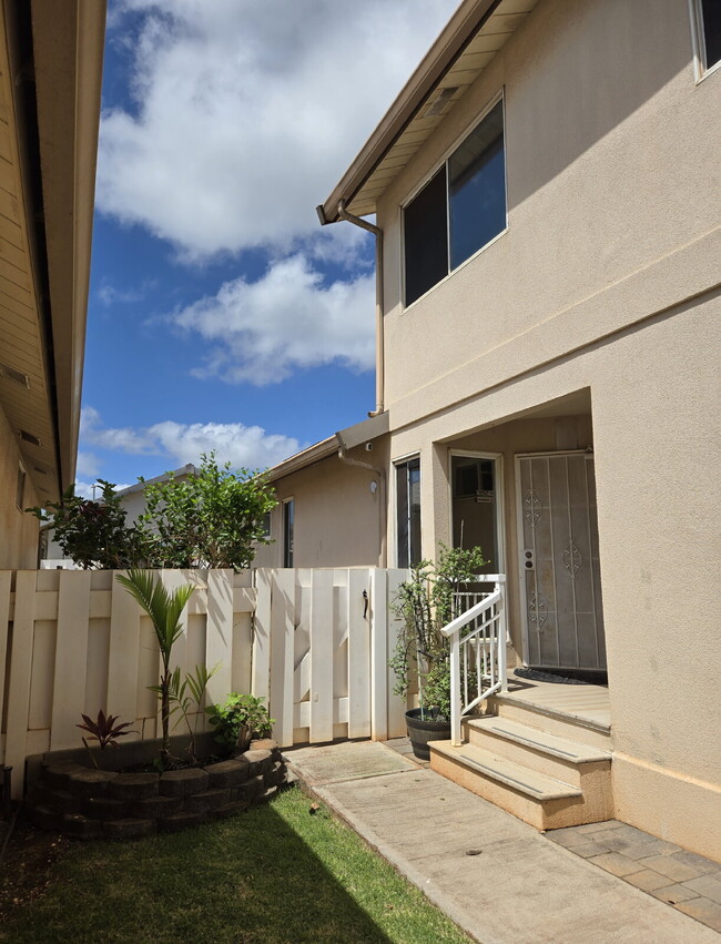 Photo - Upgraded 4BR,3BA Home in Ewa Gentry Summerhill with Solar PV