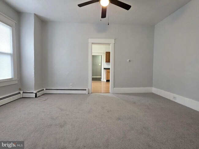 Photo - 2A E Milby St