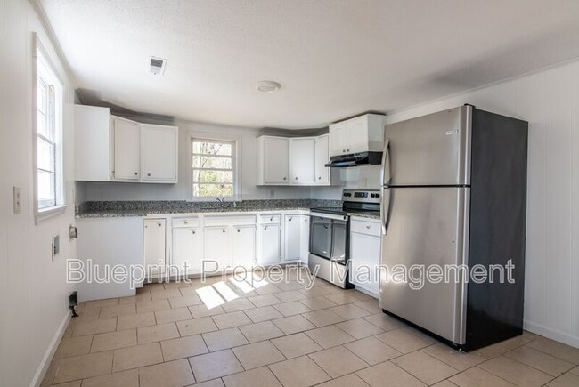 Photo - 119 Wheeler Dr