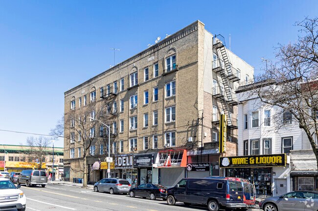 Photo - 757 E 169th St