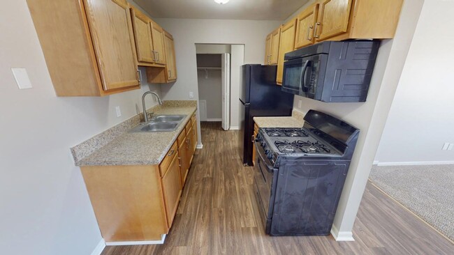 Hidden Pines Apartments
