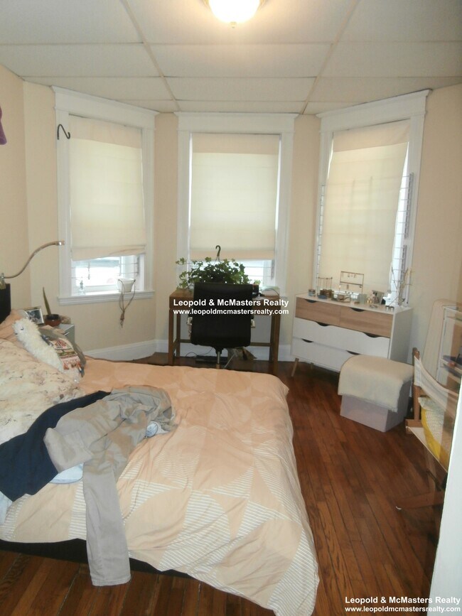 Photo - 217 Kelton St