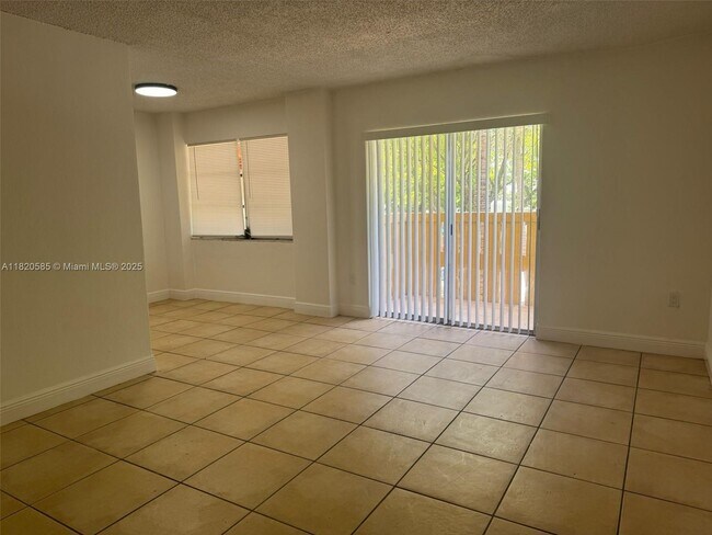Photo - 1821 NE 168th St Unidad B-1 Rental
