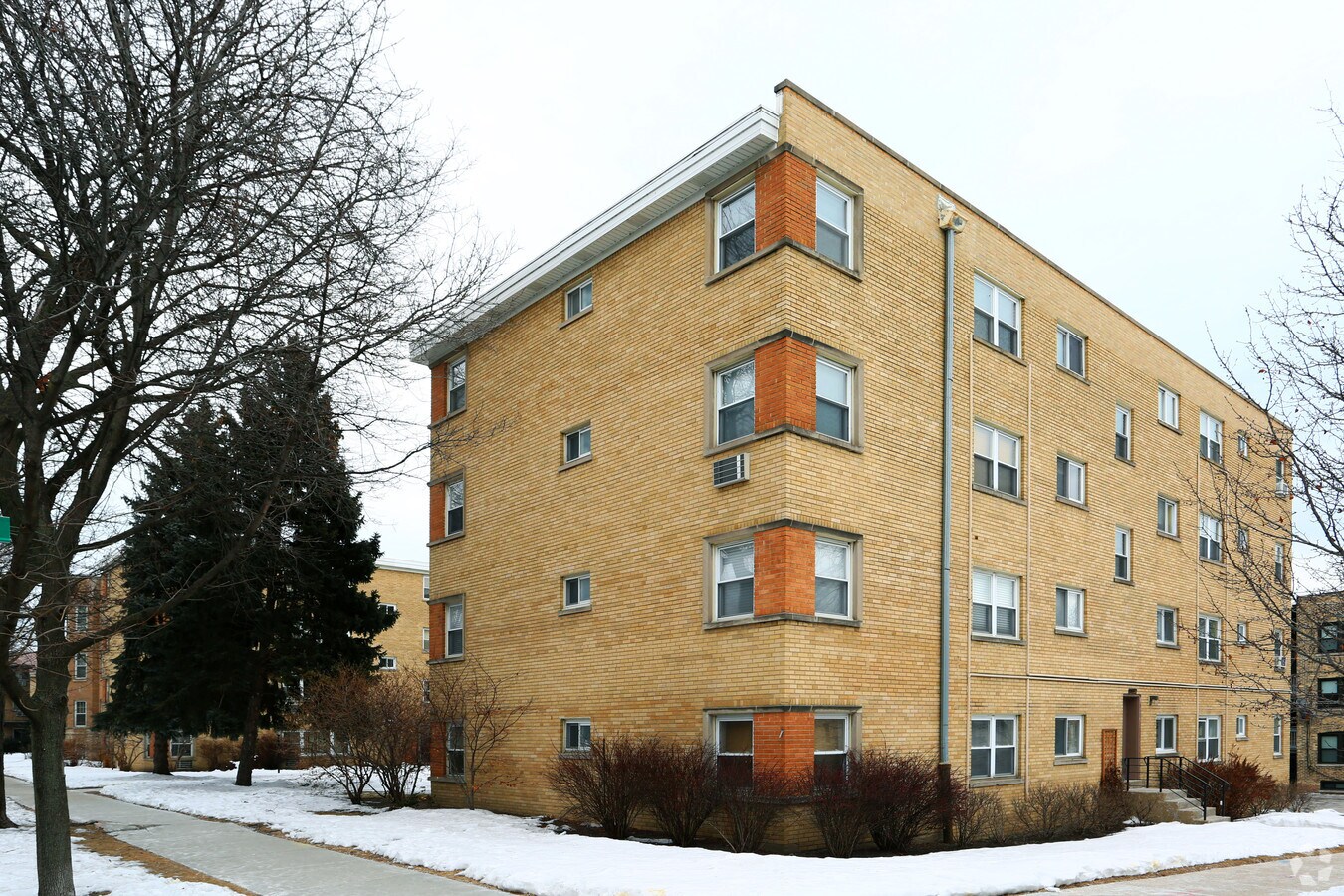 Photo - 7423-37 N Ridge Rd