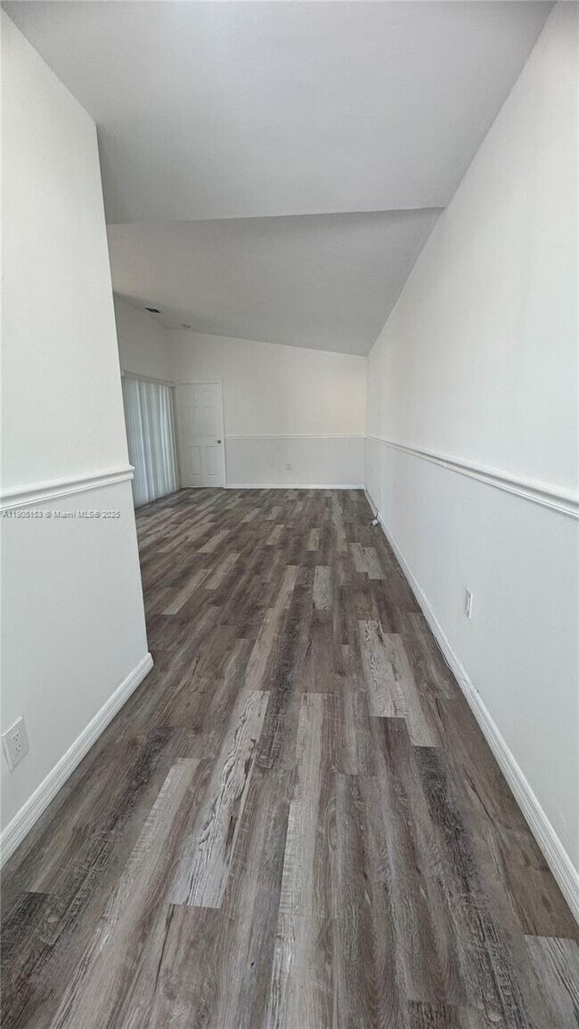 Photo - 11434 SW 185th St