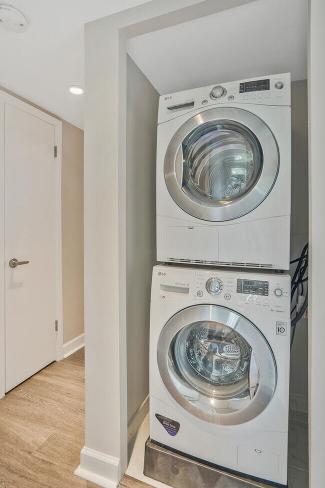 2900 Pomeroy Rd SE Condo Unit NEW Parkchester Condo for Rent in