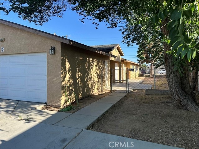 Photo - 16585 Pine St Townhome