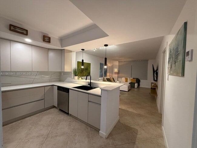 Building Photo - 2815 NE 201st Terrace Unit L107