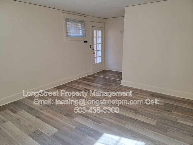 Photo - 1745 NW Jackson Ave