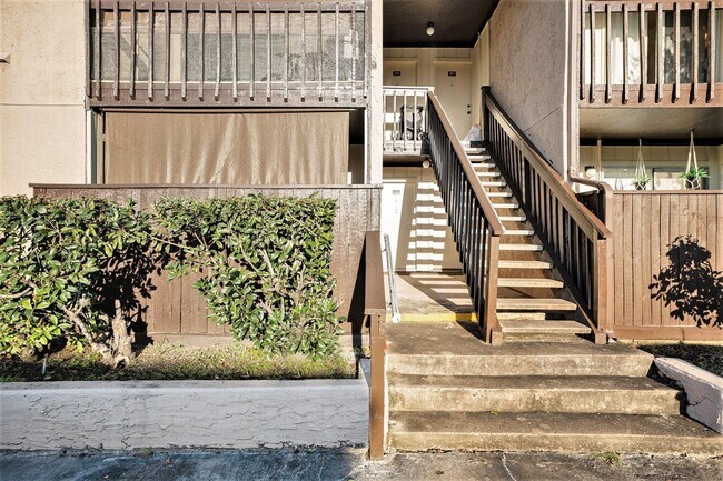 Photo - 1500 Bay Area Blvd Unidad 170