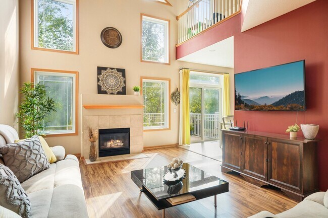 Photo - 6838 Folkestone Rd