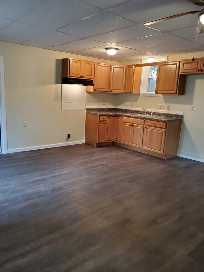 Photo - 122 Highland Dr