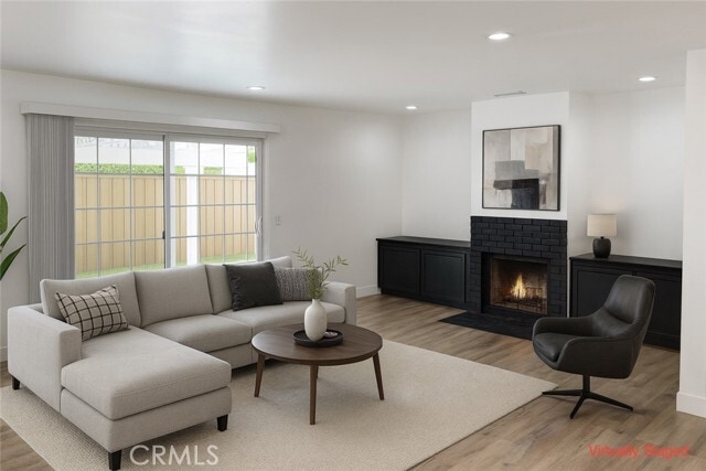 Photo - 6221 Glide Ave