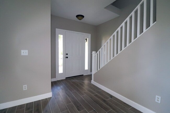 Photo - Beautiful 4-Bedroom Home in Gated Golf Community – East Orlando