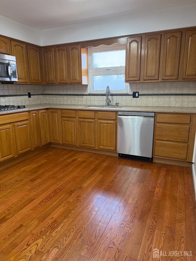 Photo - 2538 Spruce St