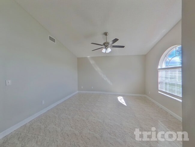 Photo - 8335 Spring Breeze Ct