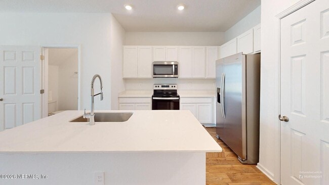 Photo - 12727 Whelan Ave