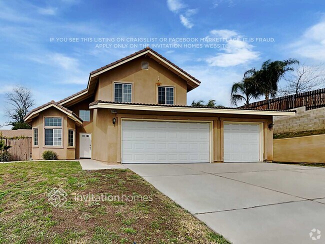 Building Photo - 24868 Skyland Dr Rental