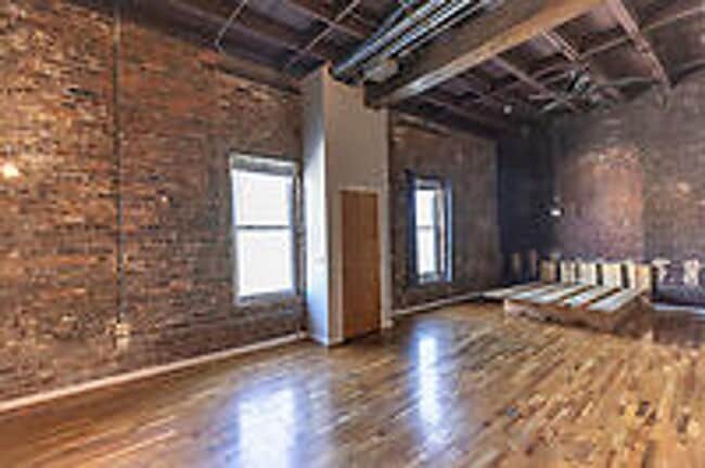 Photo - New Listing!