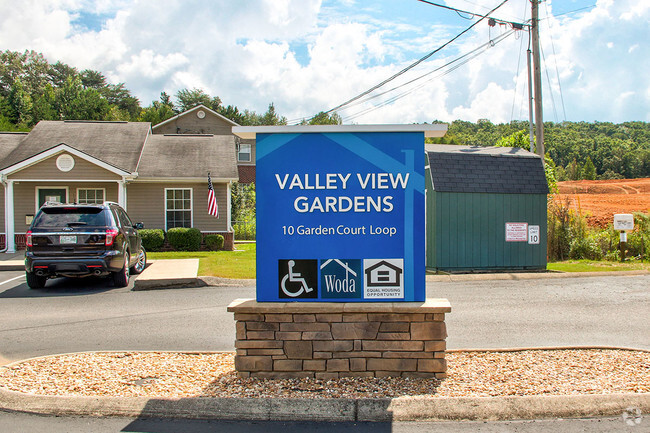 Building Photo - Valley View Gardens Rental