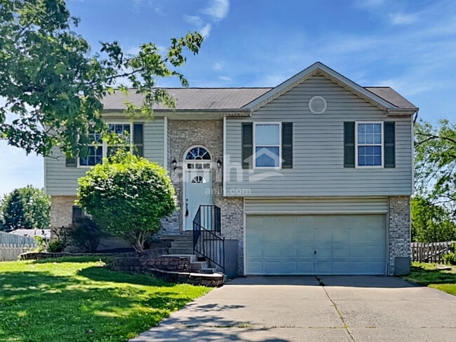 Building Photo - 2565 Chateaugay Ct