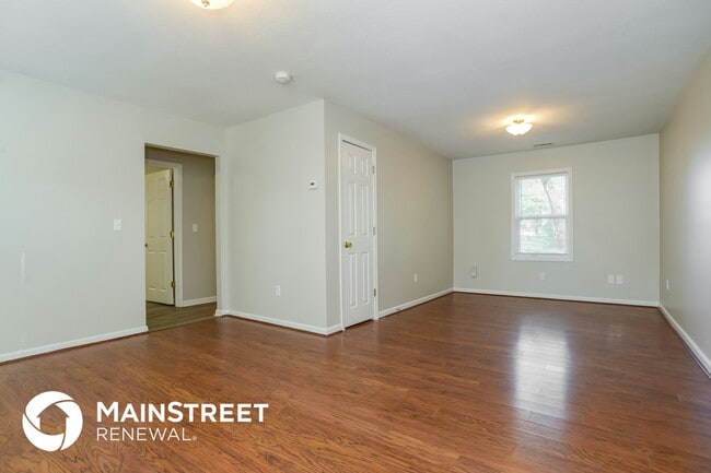 Photo - 8524 W 86th St