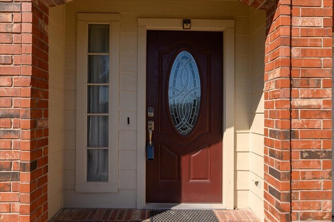 Photo - 16218 Bunker Ridge Rd