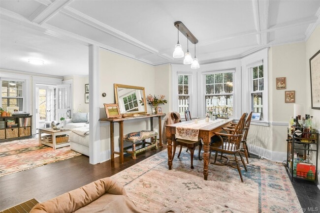 Photo - 330 First Ave Unit left side