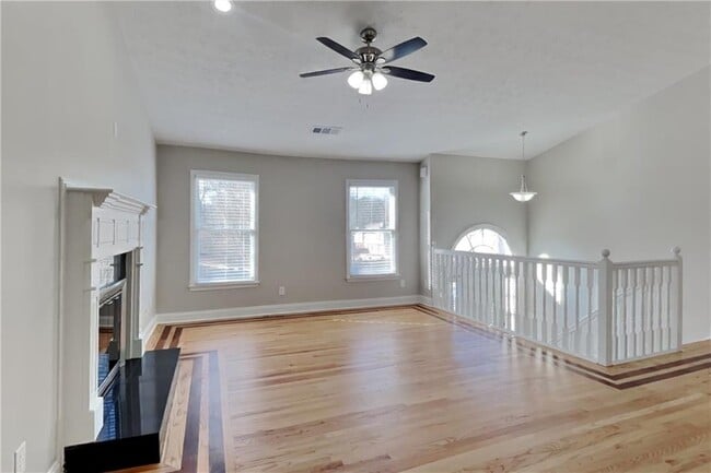 Photo - 3676 Victoria Dr