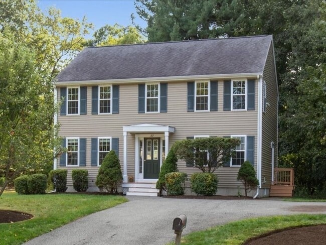 37 Forest Rd