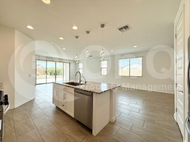 Photo - 6908 S 12th Way
