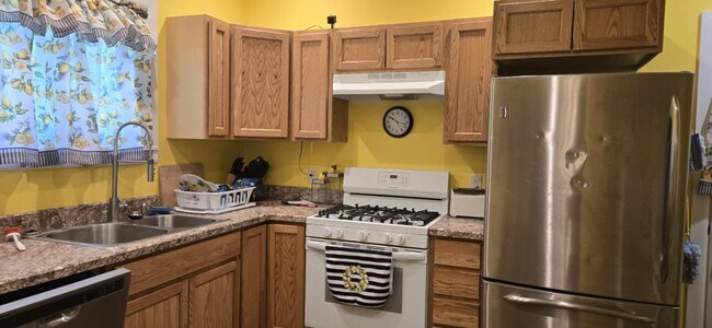 Photo - 525 S 4th St