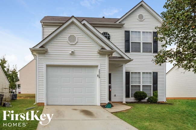 Building Photo - 2518 Fairstone Ave