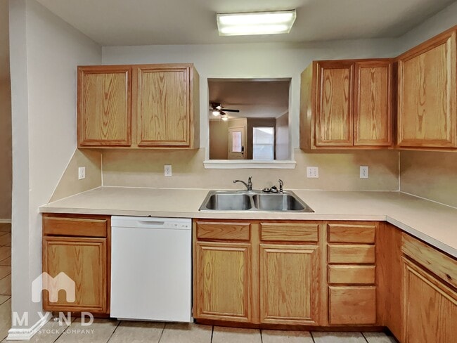 Photo - 526 N Brentwood Ave