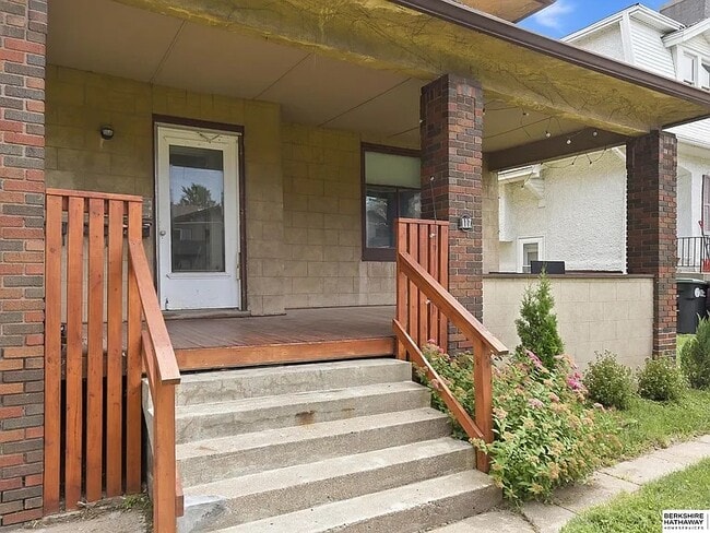 117 S 38th St Unit 2