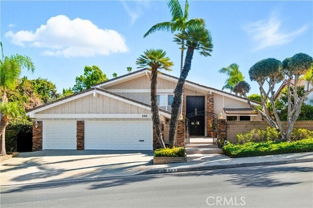 Photo - 880 N Holly Glen Dr