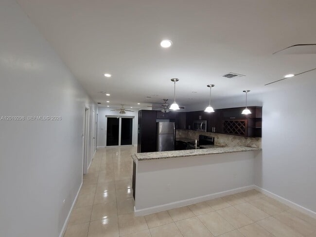 Photo - 5780 SW 61st St Unidad 5780
