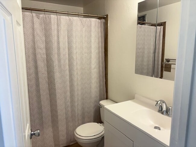 Photo - Two Bedroom - Kahe Kai Unit D303