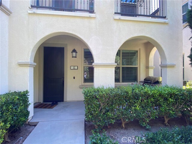 Photo - 52 Rose Arch