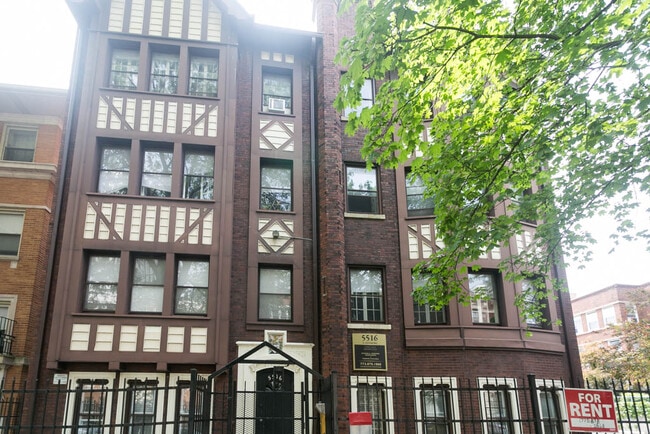 Photo - 5516 N Kenmore Ave Unidad 604 Rental